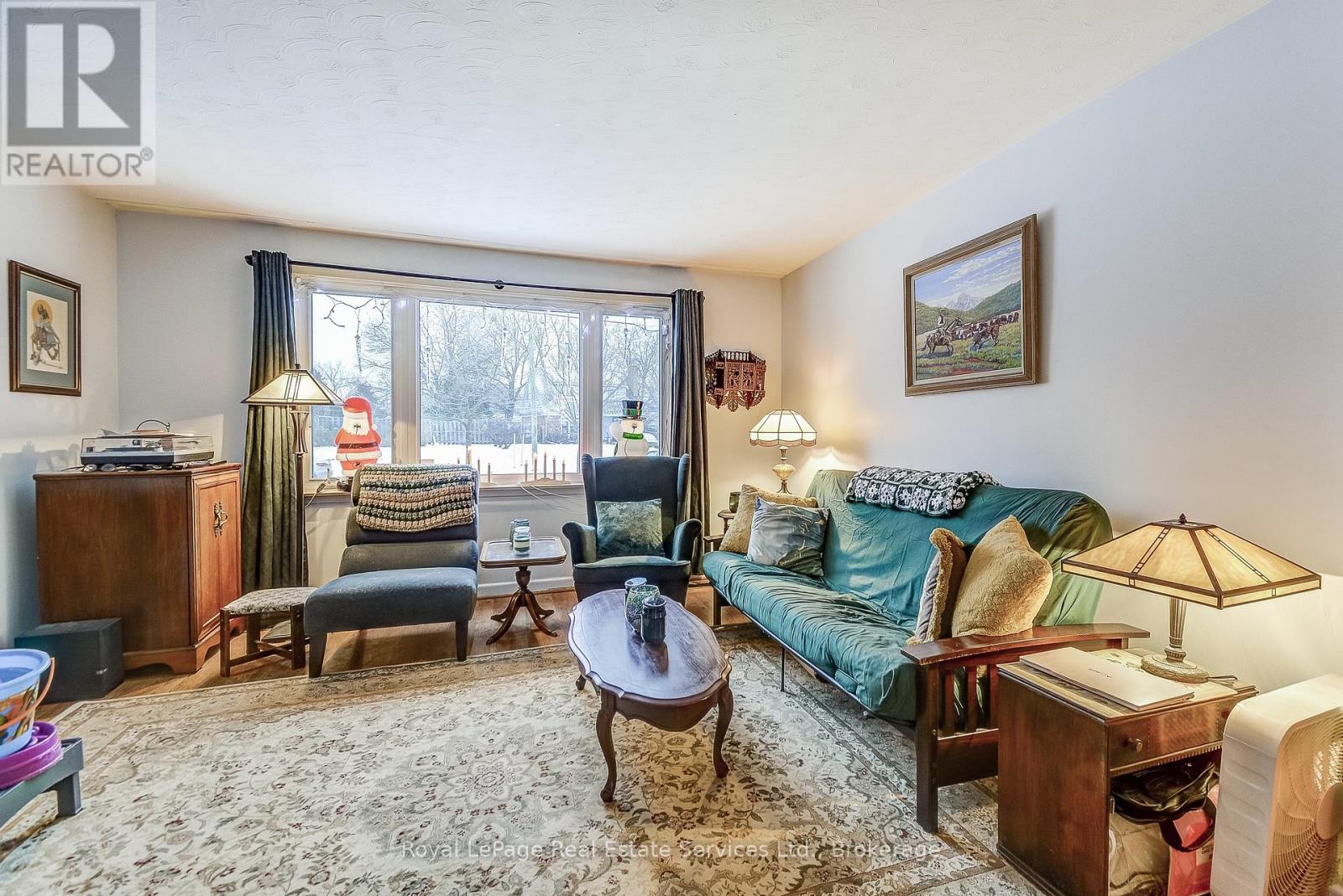 144 Heslop Road, Milton, Ontario  L9T 1B4 - Photo 10 - W12617116