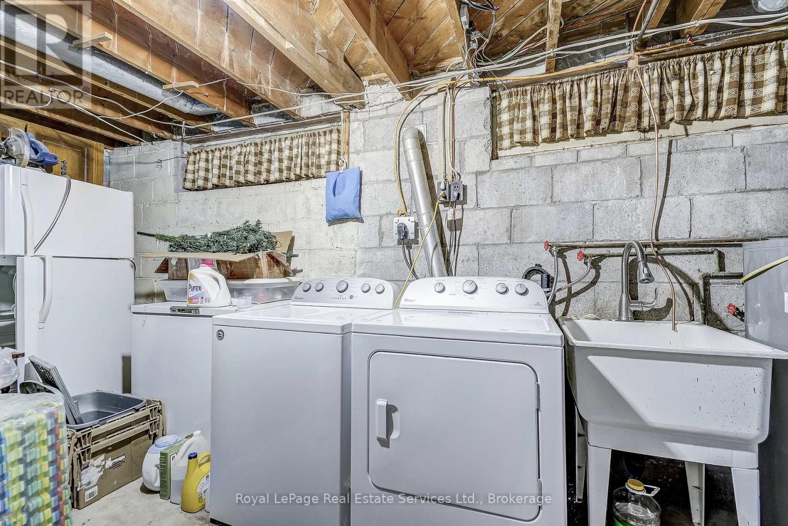 144 Heslop Road, Milton, Ontario  L9T 1B4 - Photo 26 - W12617116