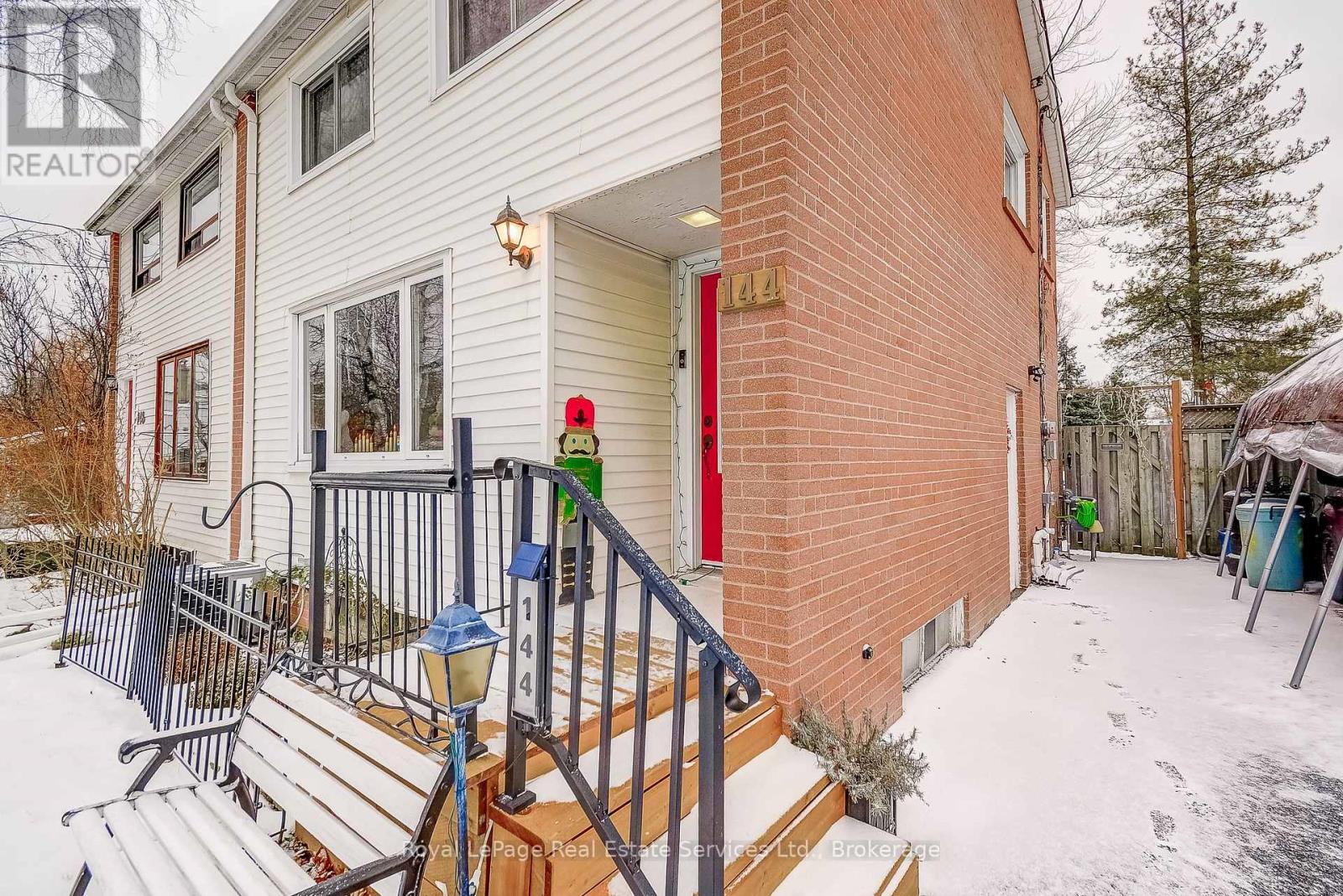 144 Heslop Road, Milton, Ontario  L9T 1B4 - Photo 4 - W12617116