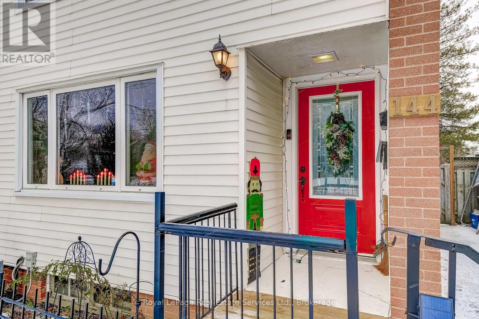 144 Heslop Road, Milton, Ontario  L9T 1B4 - Photo 5 - W12617116