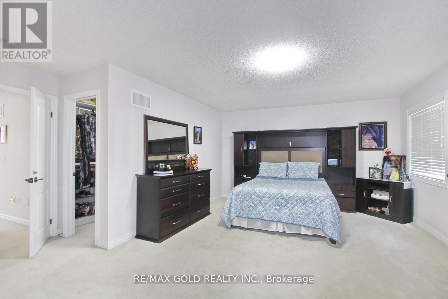 14 Lisson Crescent, Brampton, Ontario  L6X 5H9 - Photo 24 - W12277641