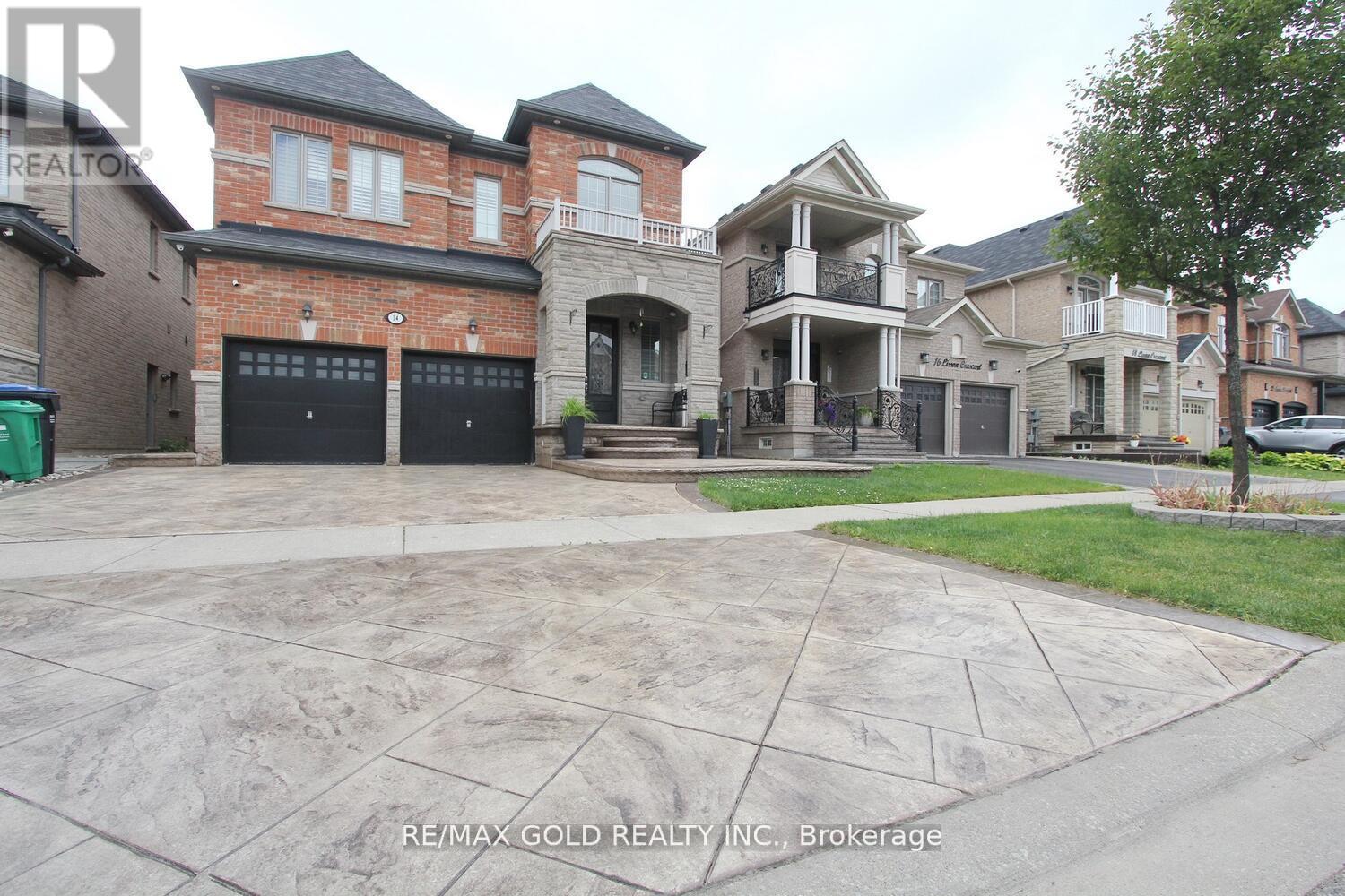 14 Lisson Crescent, Brampton, Ontario  L6X 5H9 - Photo 2 - W12277641