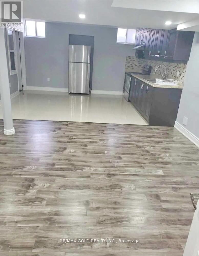 14 Lisson Crescent, Brampton, Ontario  L6X 5H9 - Photo 46 - W12277641