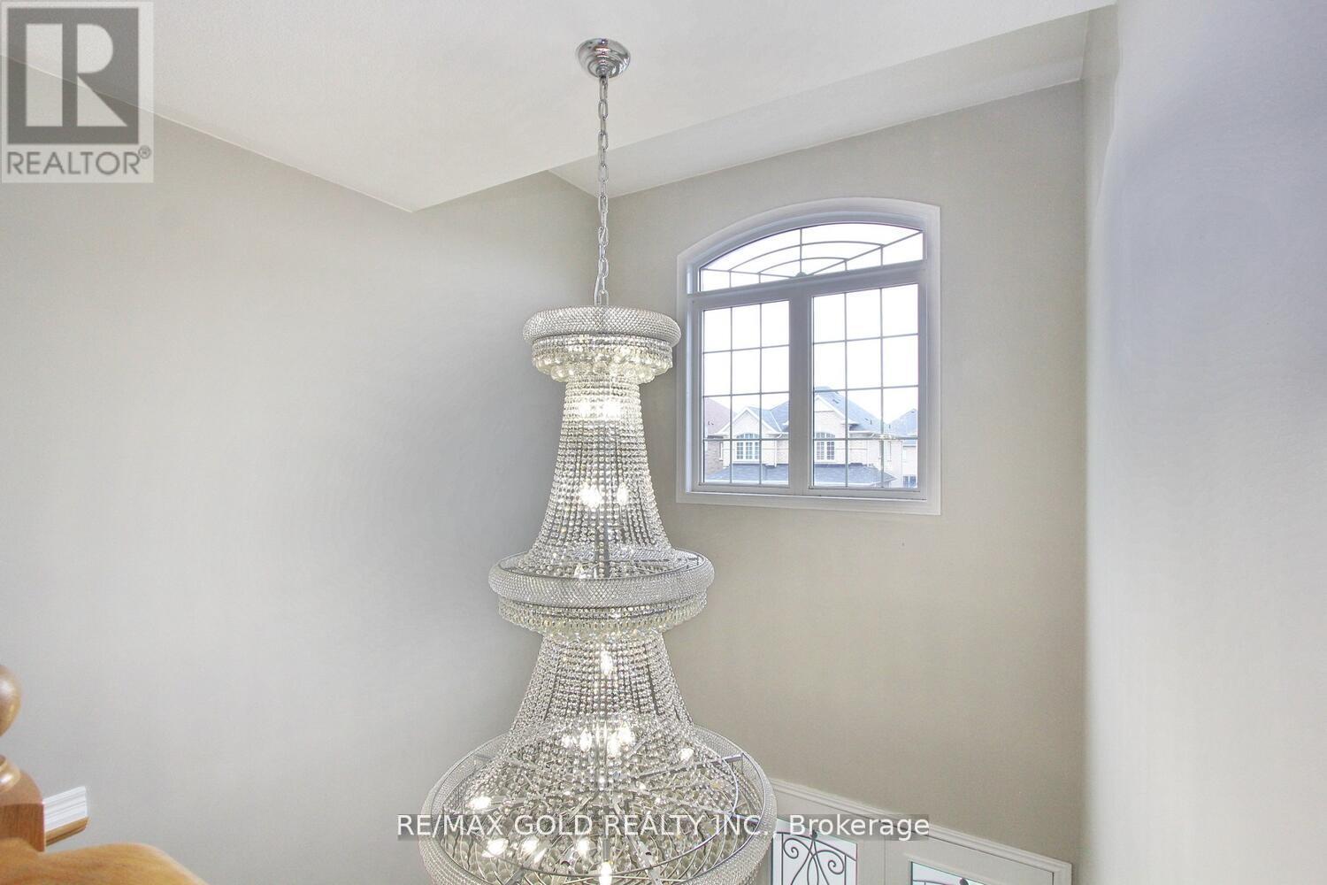 14 Lisson Crescent, Brampton, Ontario  L6X 5H9 - Photo 39 - W12277641