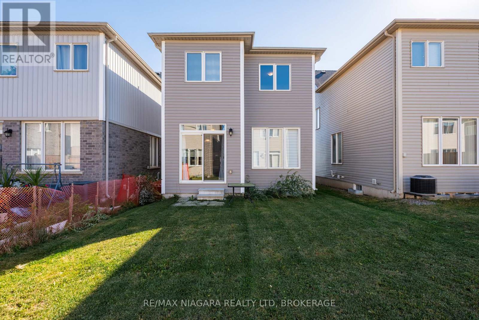 8719 Sourgum Avenue, Niagara Falls (Brown), Ontario  L2H 3S3 - Photo 23 - X12617038