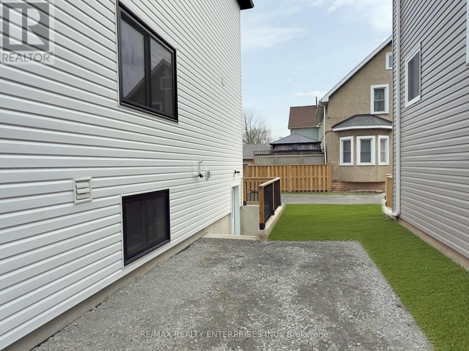 40 Mcmaster Avenue, Welland, Ontario  L3B 3S8 - Photo 26 - X12617050