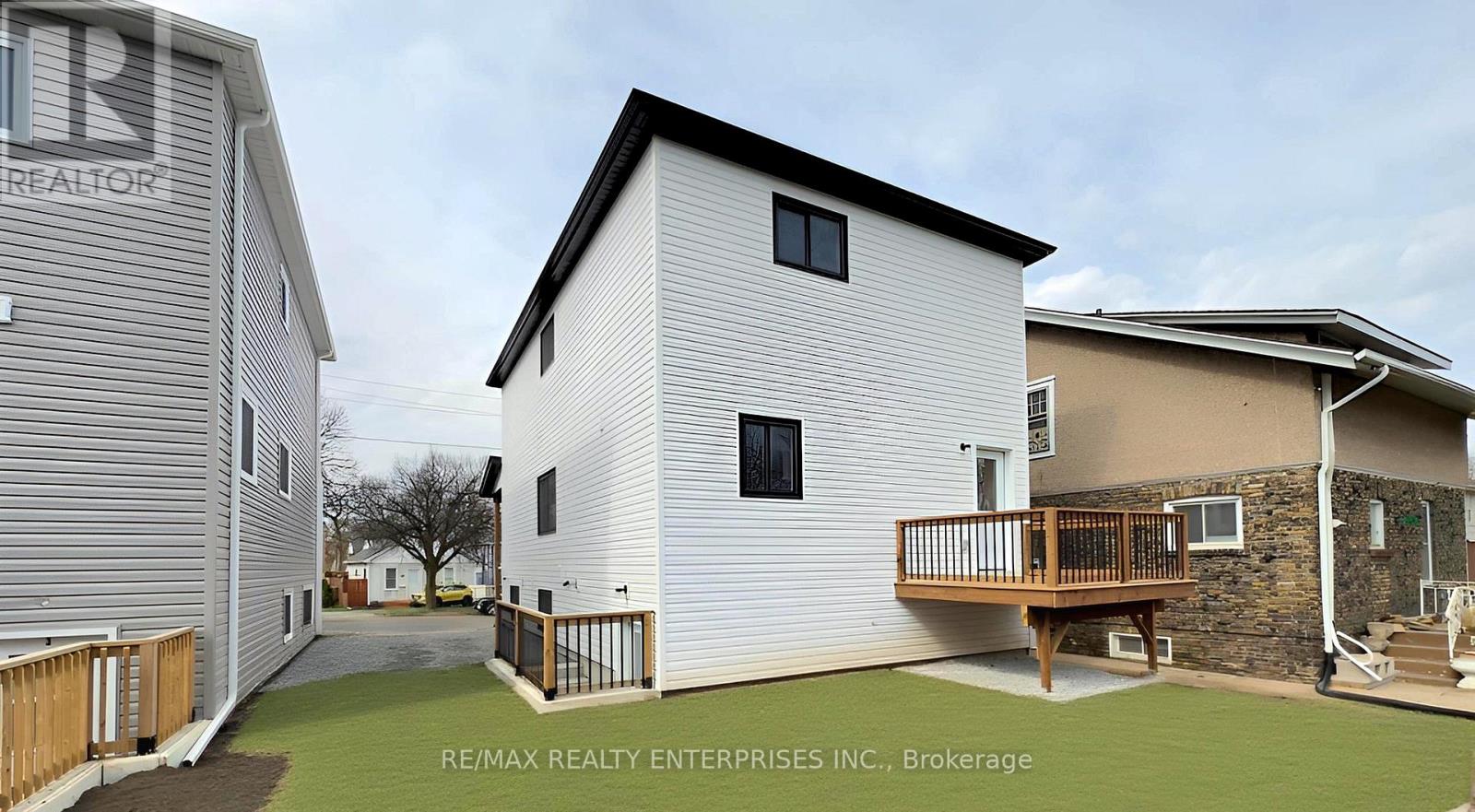 40 Mcmaster Avenue, Welland, Ontario  L3B 3S8 - Photo 27 - X12617050