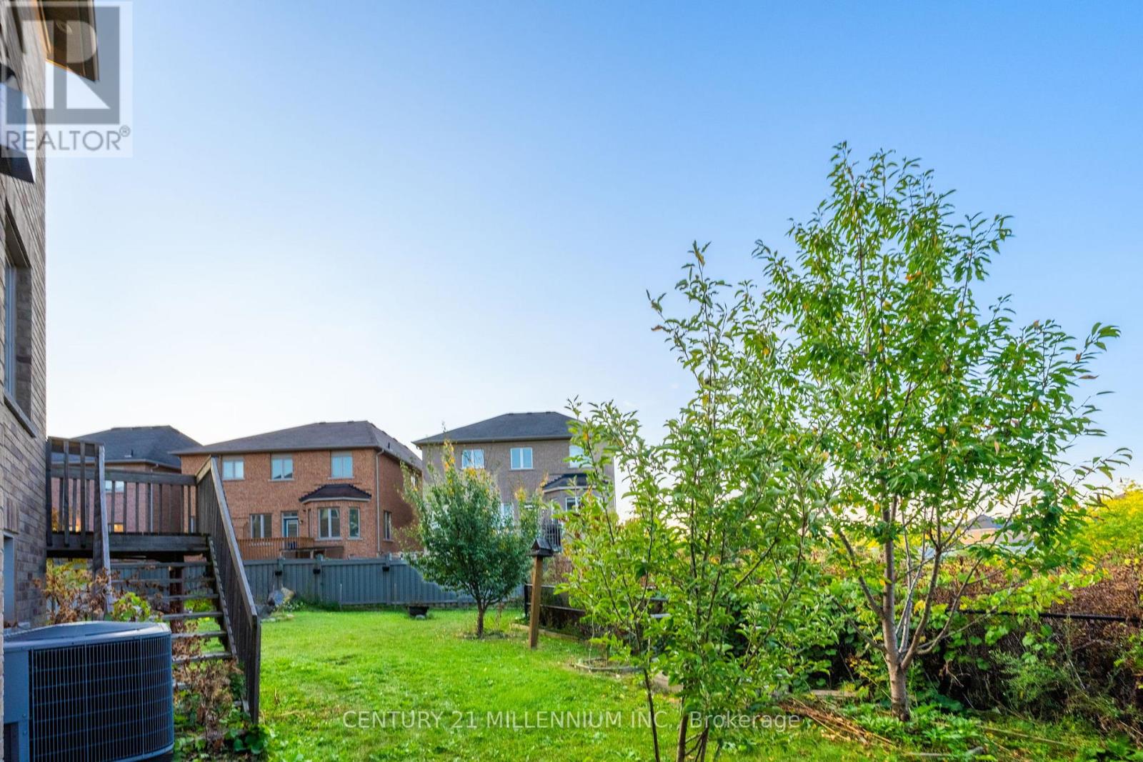 6 Ashfield Place, Brampton, Ontario  L6Y 5Y7 - Photo 29 - W12405735