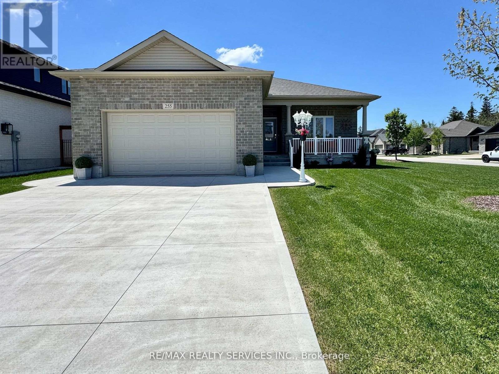 255 Rogers Road, North Perth, Ontario N4W 0H3 - Photo 2 - X12436376