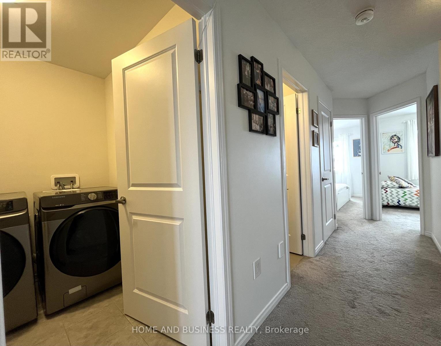 25 Allcroft Court, Hamilton, Ontario L8J 2V5 - Photo 22 - X12588138