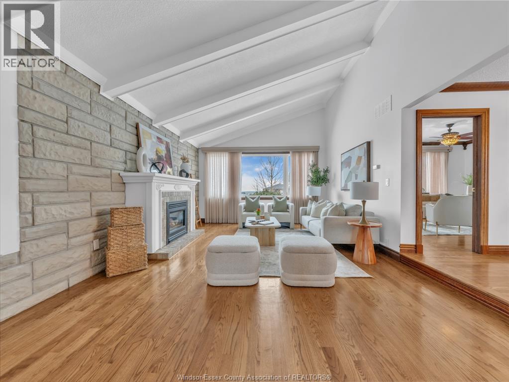 3 Beth Crescent, Leamington, Ontario N8H 3Z8 - Photo 3 - 25031546