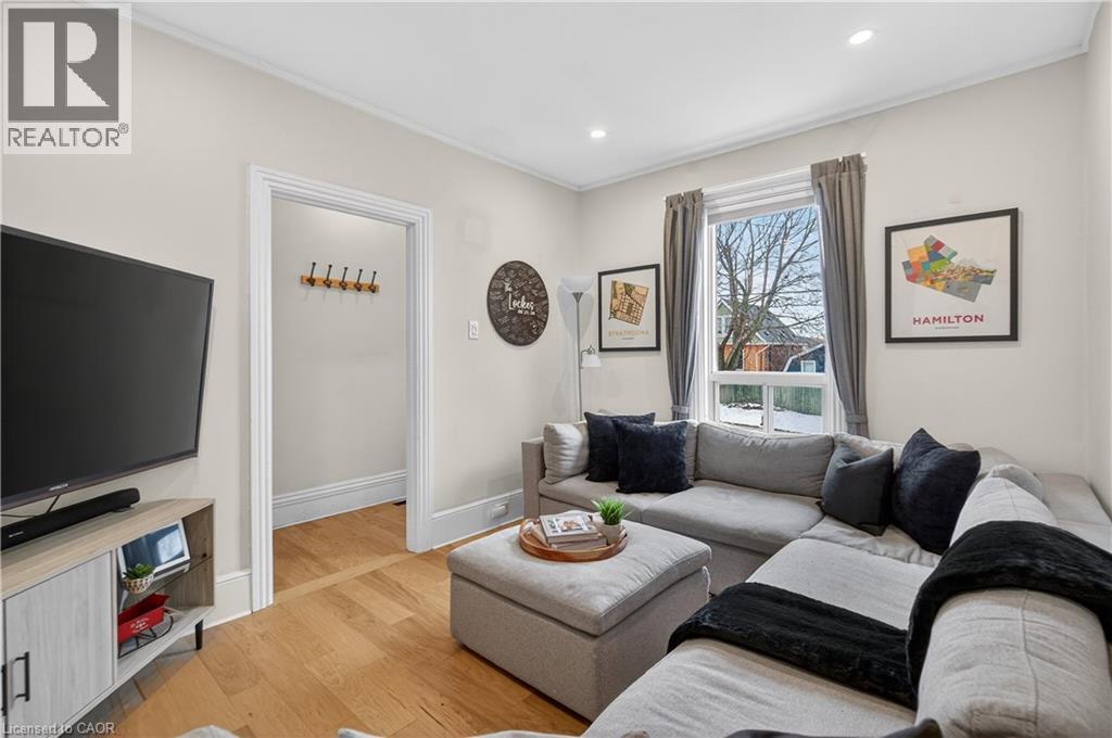 14 Lochearne Street, Hamilton, Ontario L8R 1V8 - Photo 8 - 40793377