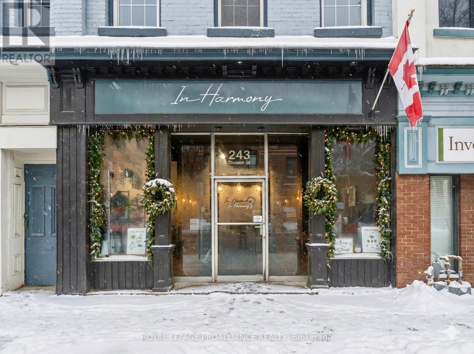 243 Division Street, Cobourg, Ontario  K9A 3P9 - Photo 1 - X12380376