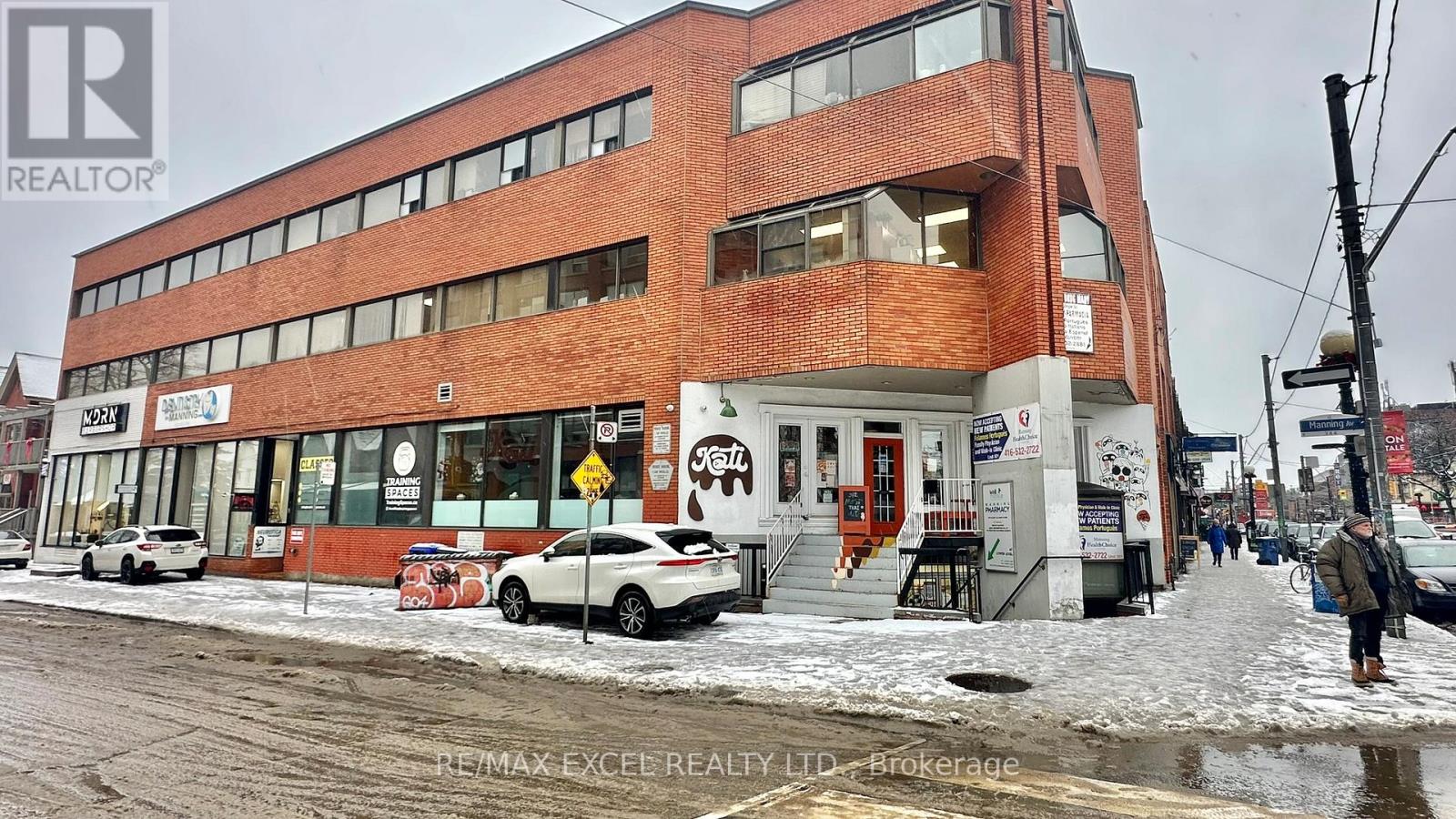 567 College Street, Toronto, Ontario  M6G 3W9 - Photo 2 - C12616940