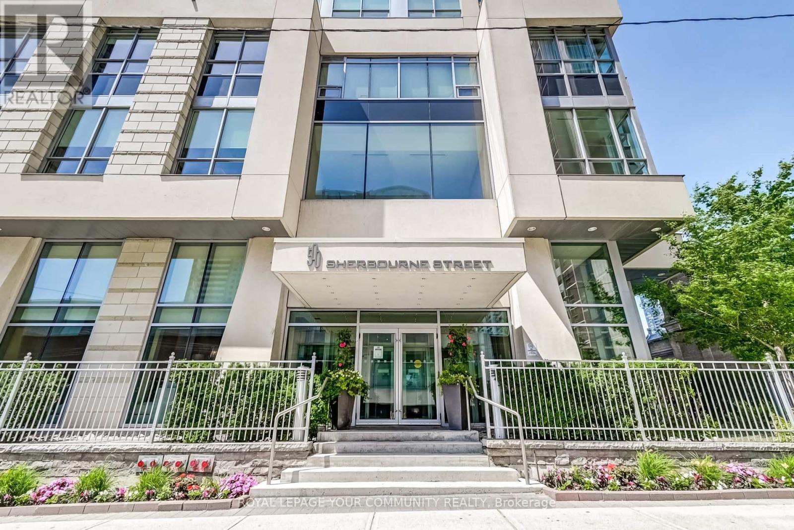 1311 - 500 Sherbourne Street, Toronto, Ontario  M4X 1L1 - Photo 2 - C12617016