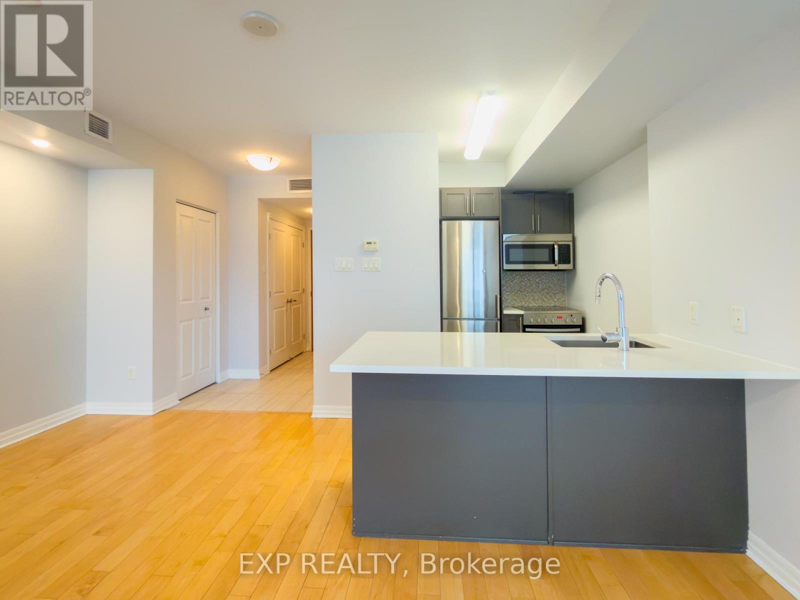 2308 - 195 Besserer Street, Ottawa, Ontario  K1N 7J6 - Photo 5 - X12545890