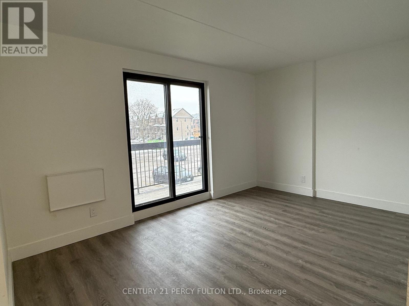 209 - 601 Dundas Street E, Whitby, Ontario  L1N 7B8 - Photo 12 - E12617064