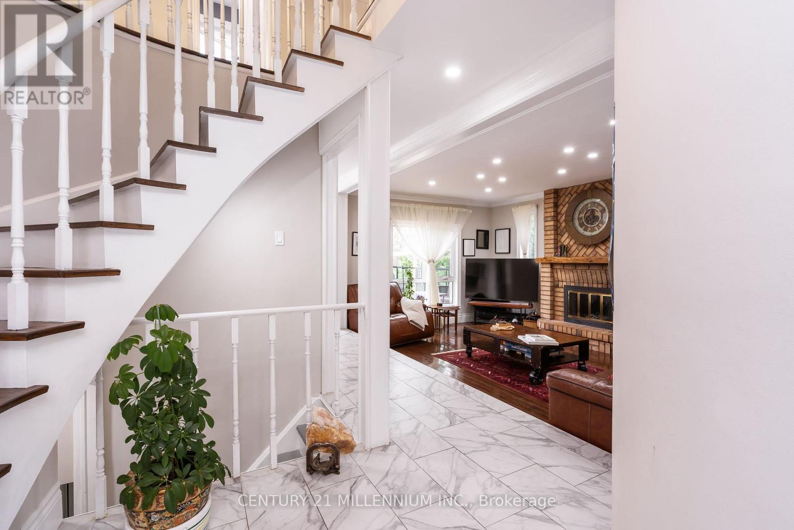 62 Stargell Drive, Whitby, Ontario  L1N 7X5 - Photo 9 - E12617112