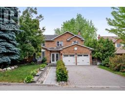 62 STARGELL DRIVE, Whitby, Ontario