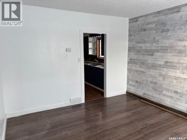 131 Bush Avenue, Canora, Saskatchewan  S0A 0L0 - Photo 3 - SK025487