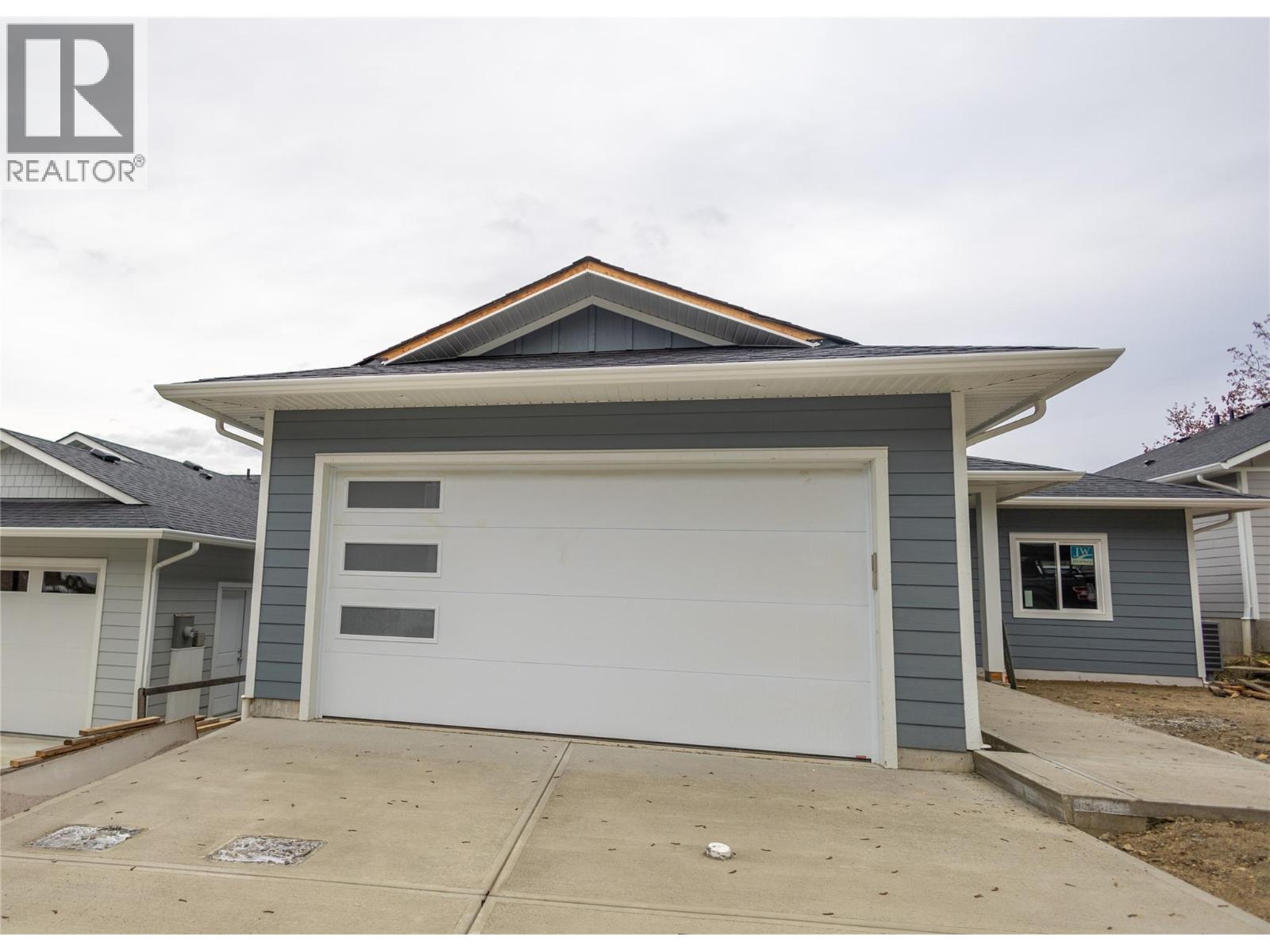 806 Cliff Avenue Unit# 102, Enderby, British Columbia V0E 1V1 - Photo 2 - 10349054