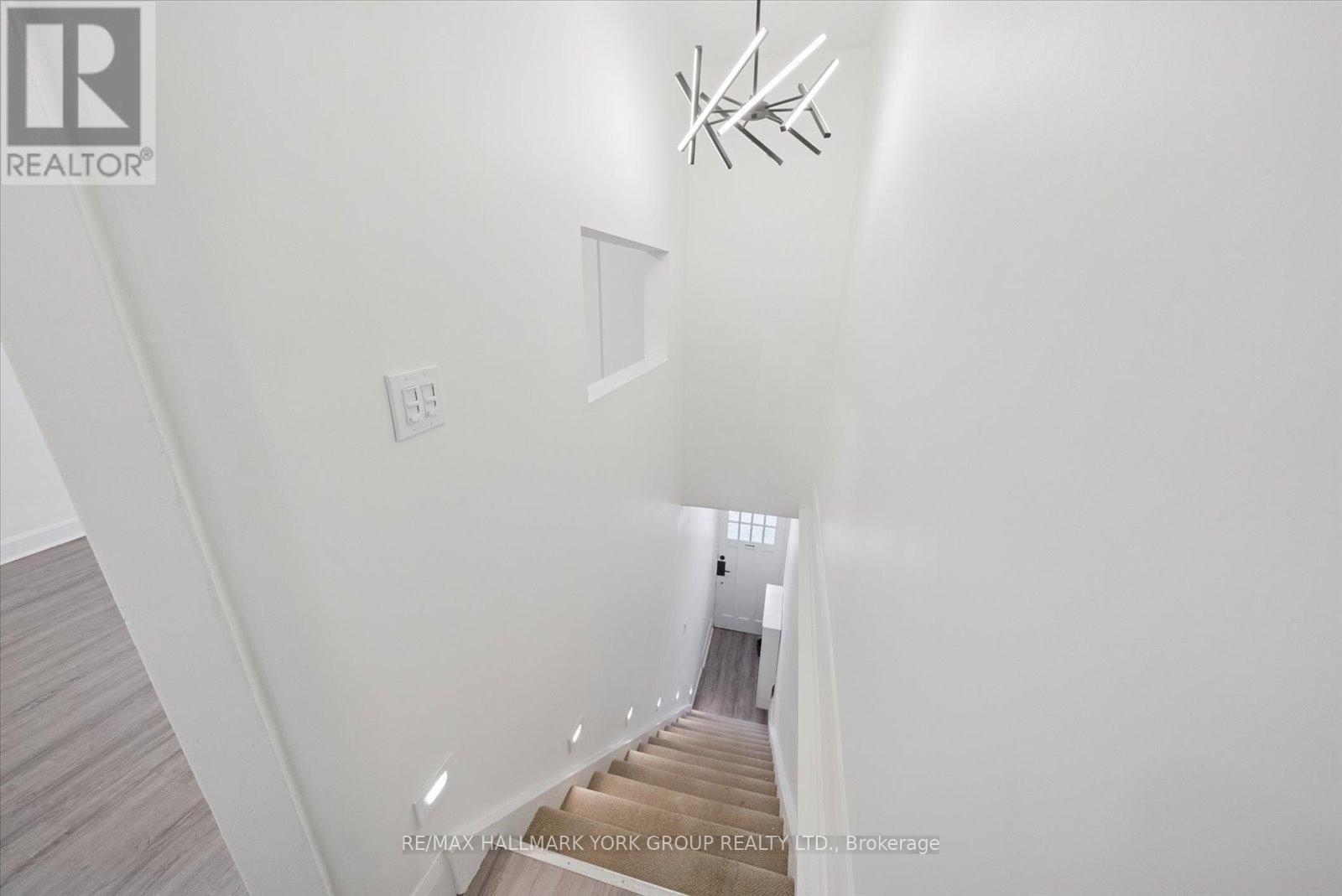1578a Queen Street E, Toronto, Ontario  M4L 1G1 - Photo 30 - E12604972