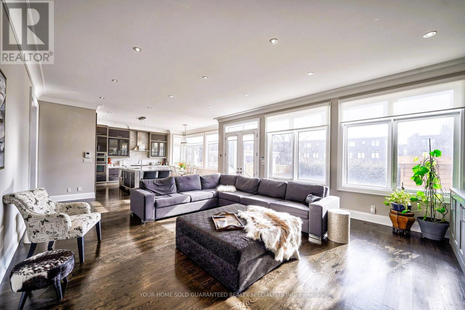 267 King High Drive, Vaughan, Ontario  L4J 3N3 - Photo 10 - N12616966