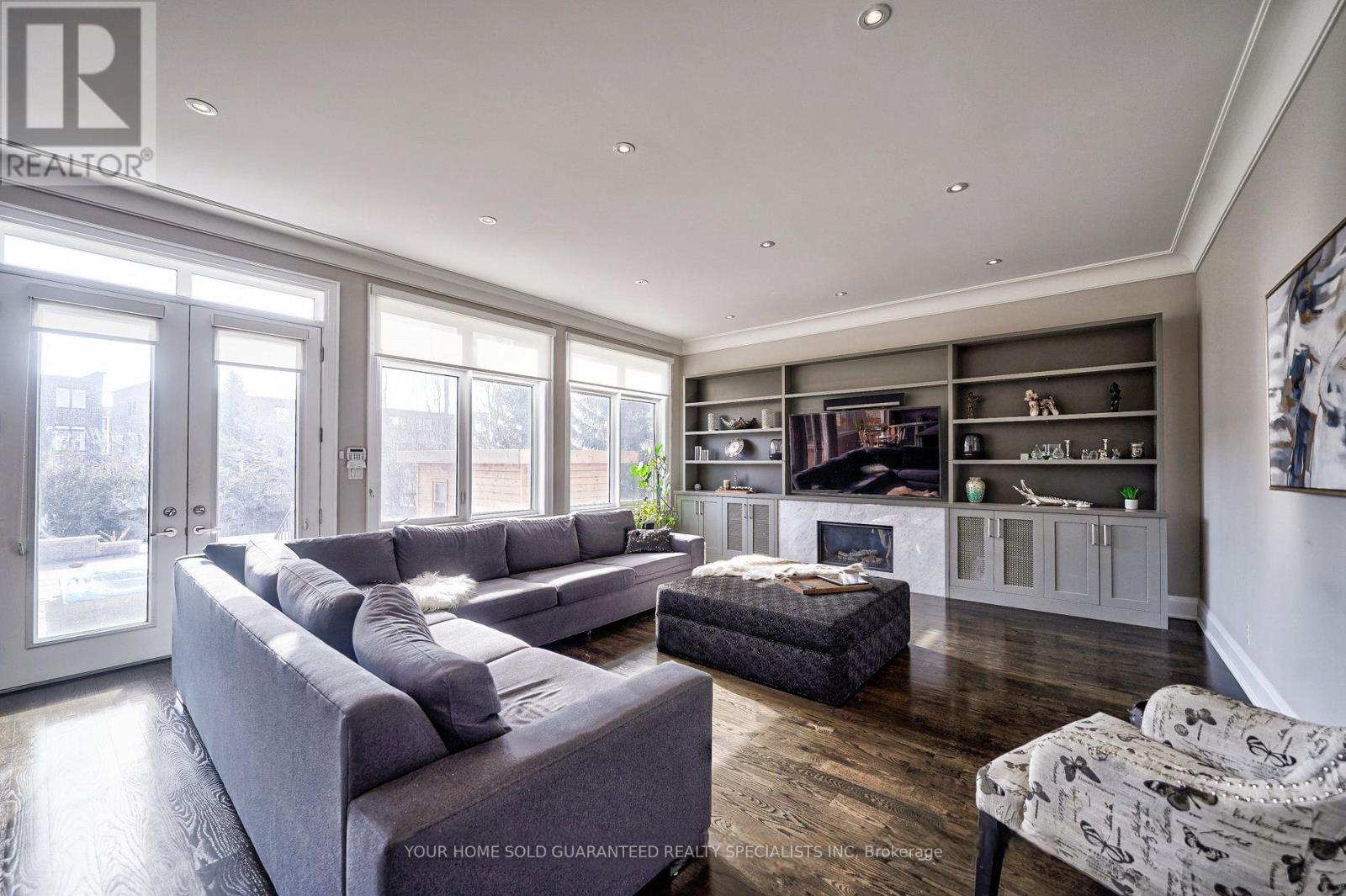 267 King High Drive, Vaughan, Ontario  L4J 3N3 - Photo 9 - N12616966