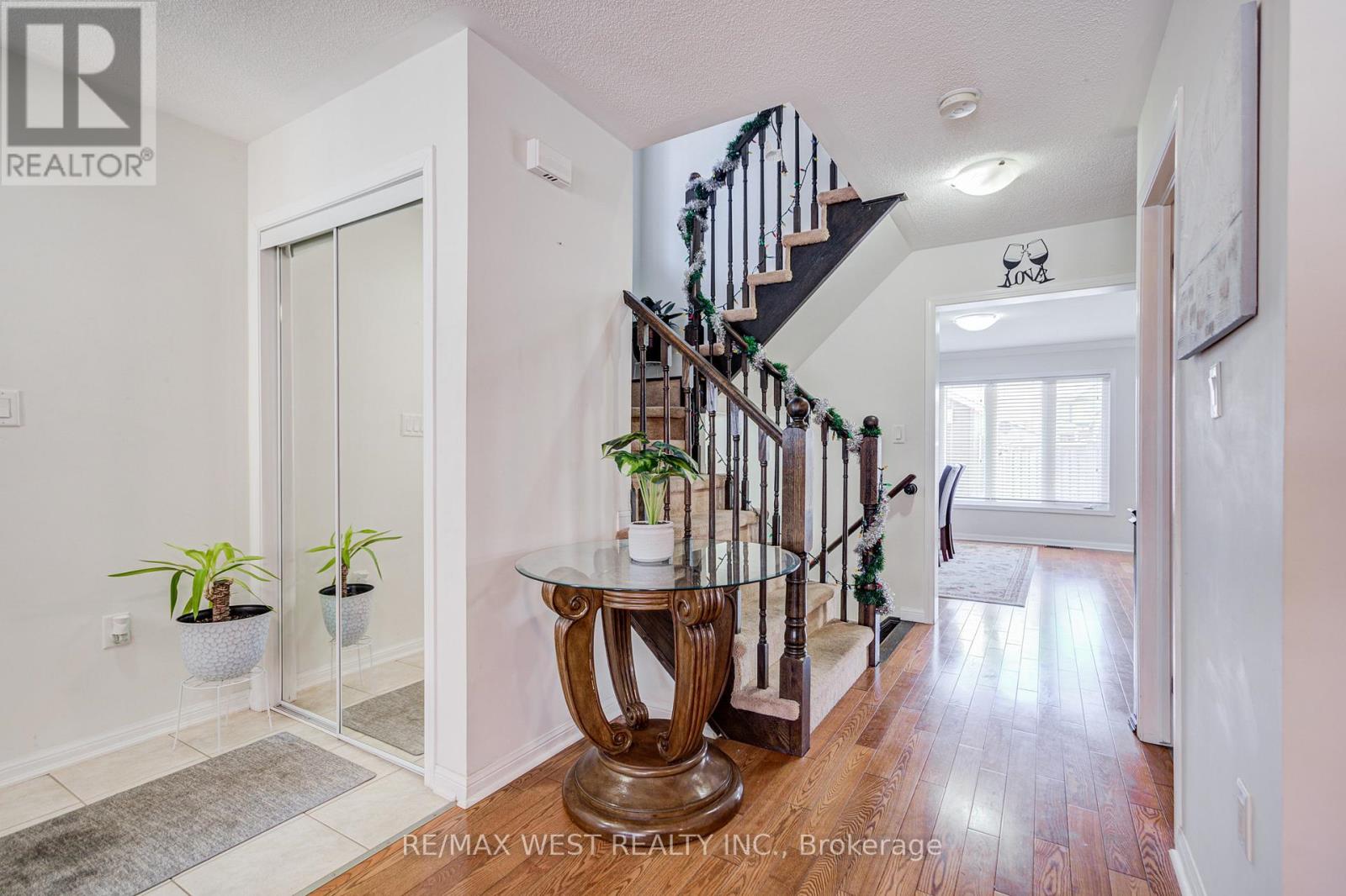 24 Davidson Drive, New Tecumseth, Ontario  L9R 0E4 - Photo 13 - N12616990