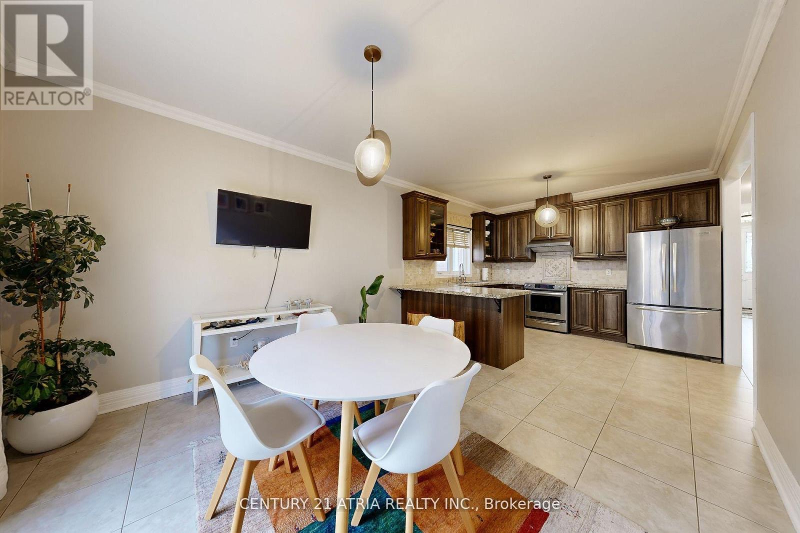 490 Kwapis Boulevard, Newmarket, Ontario  L3X 3K6 - Photo 16 - N12617014