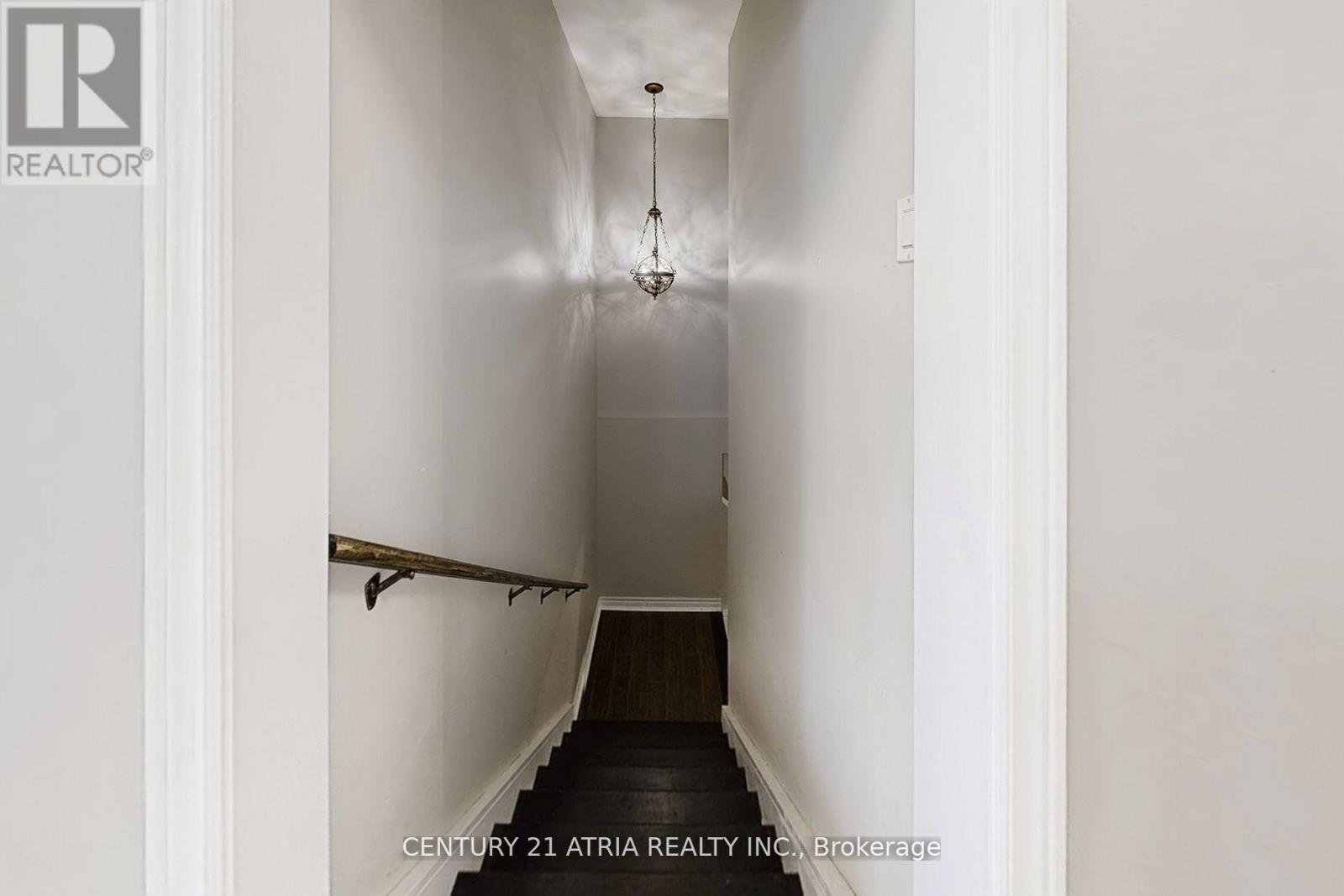 490 Kwapis Boulevard, Newmarket, Ontario  L3X 3K6 - Photo 28 - N12617014