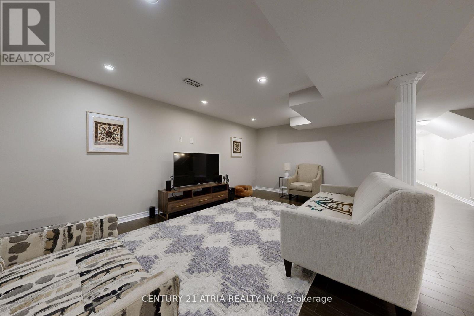 490 Kwapis Boulevard, Newmarket, Ontario  L3X 3K6 - Photo 31 - N12617014