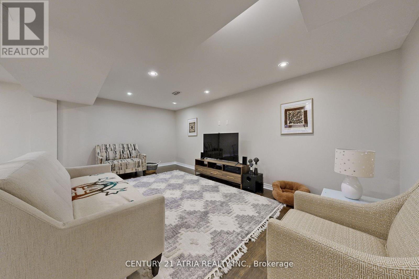 490 Kwapis Boulevard, Newmarket, Ontario  L3X 3K6 - Photo 32 - N12617014