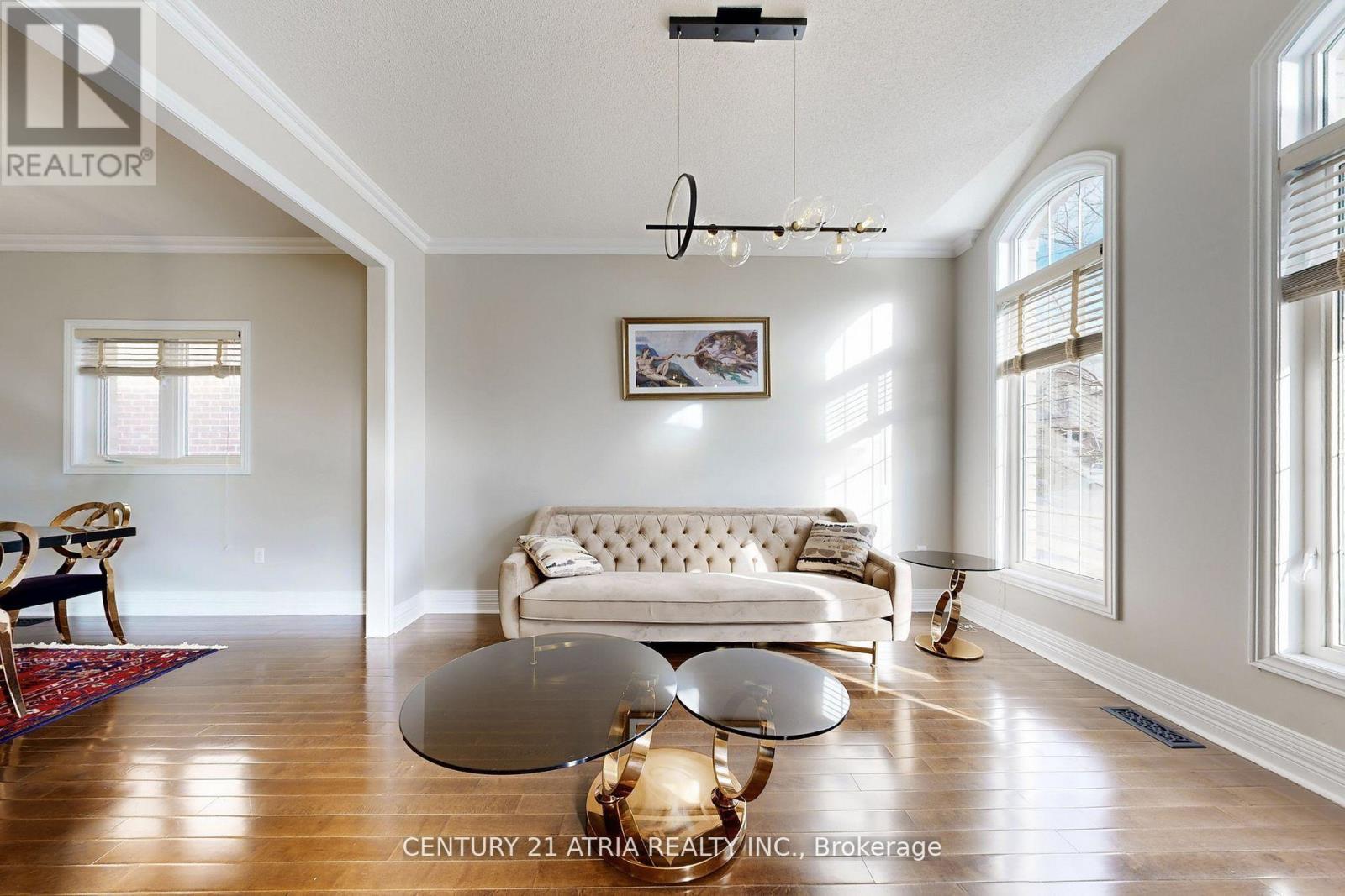 490 Kwapis Boulevard, Newmarket, Ontario  L3X 3K6 - Photo 6 - N12617014