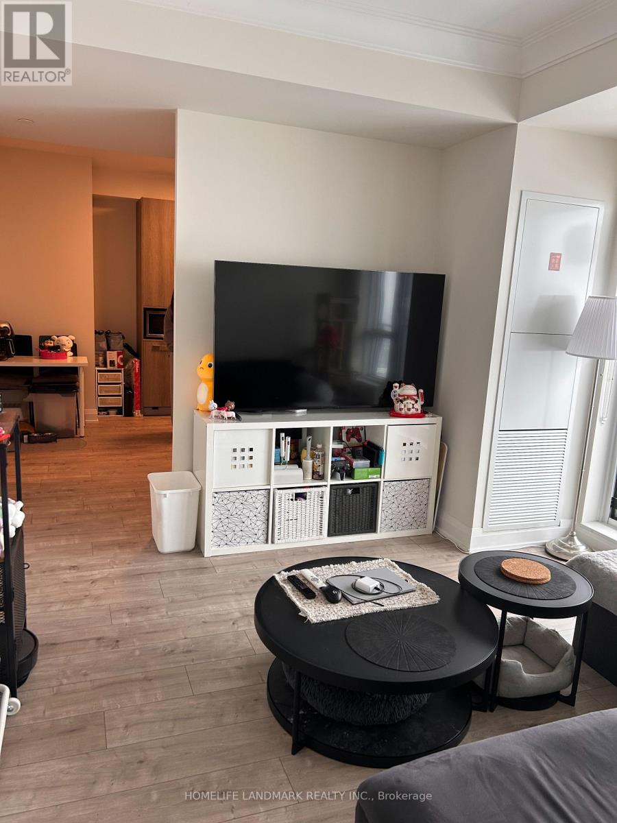 3109 - 18 Water Walk Drive, Markham, Ontario  L3R 6L5 - Photo 4 - N12617040