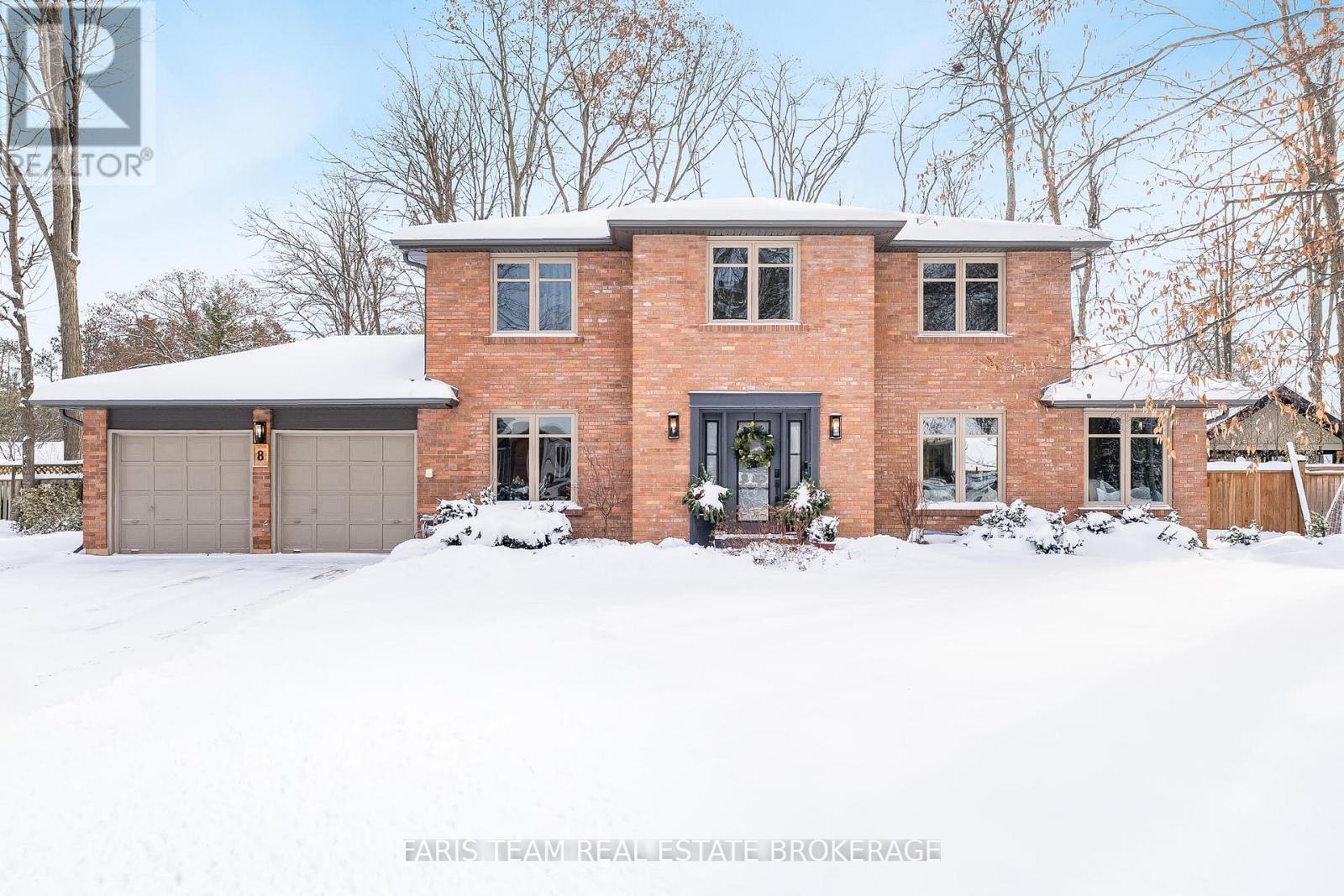 8 MALTA CRESCENT, Springwater, Ontario
