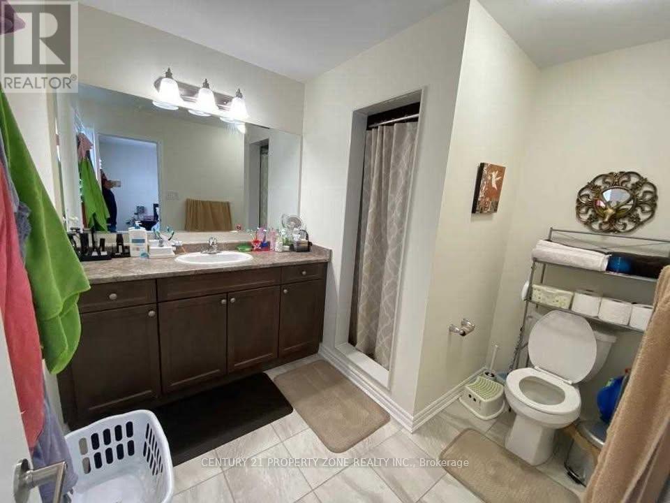 21 Circus Crescent, Brampton (Northwest Brampton), Ontario  L7A 5E2 - Photo 8 - W12616956