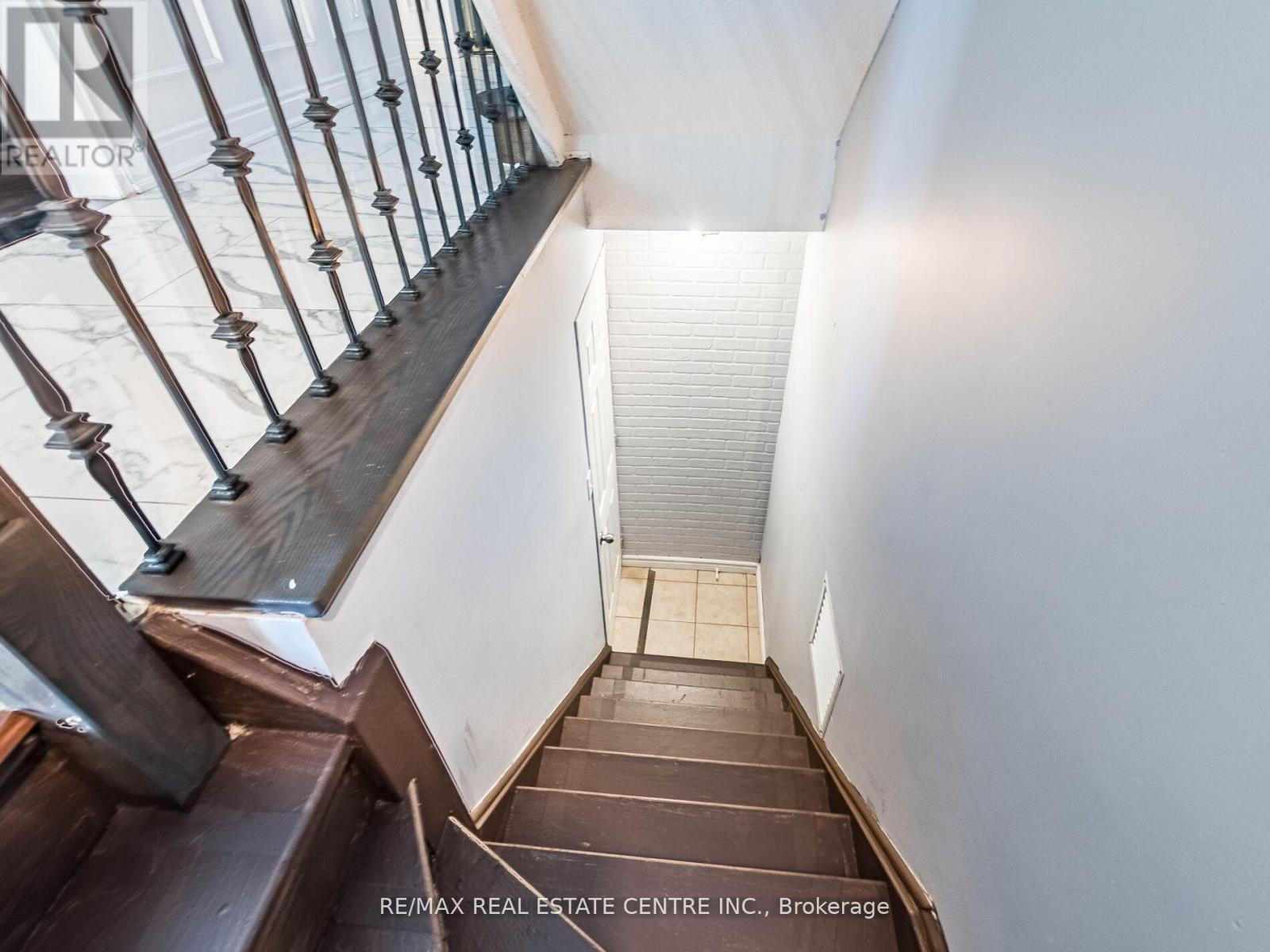 43 Horsham Street, Brampton, Ontario L6X 3R4 - Photo 18 - W12617002