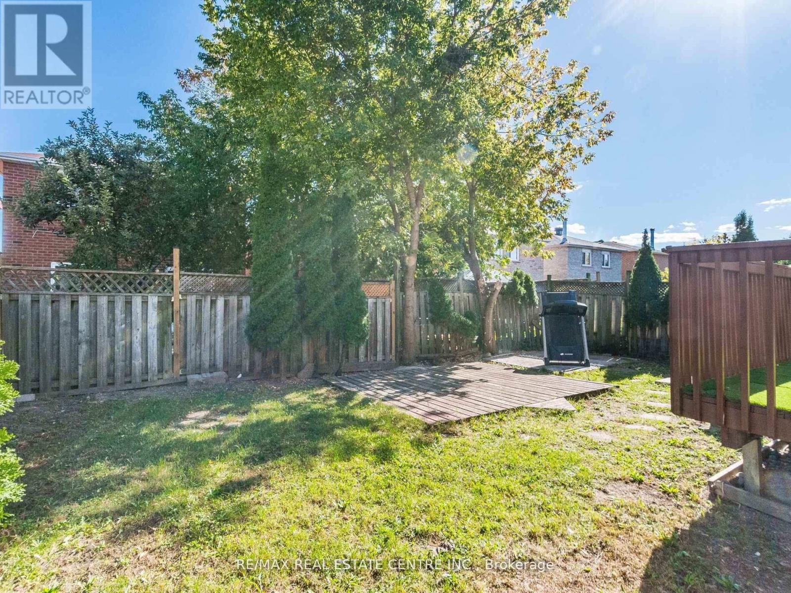 43 Horsham Street, Brampton, Ontario L6X 3R4 - Photo 26 - W12617002