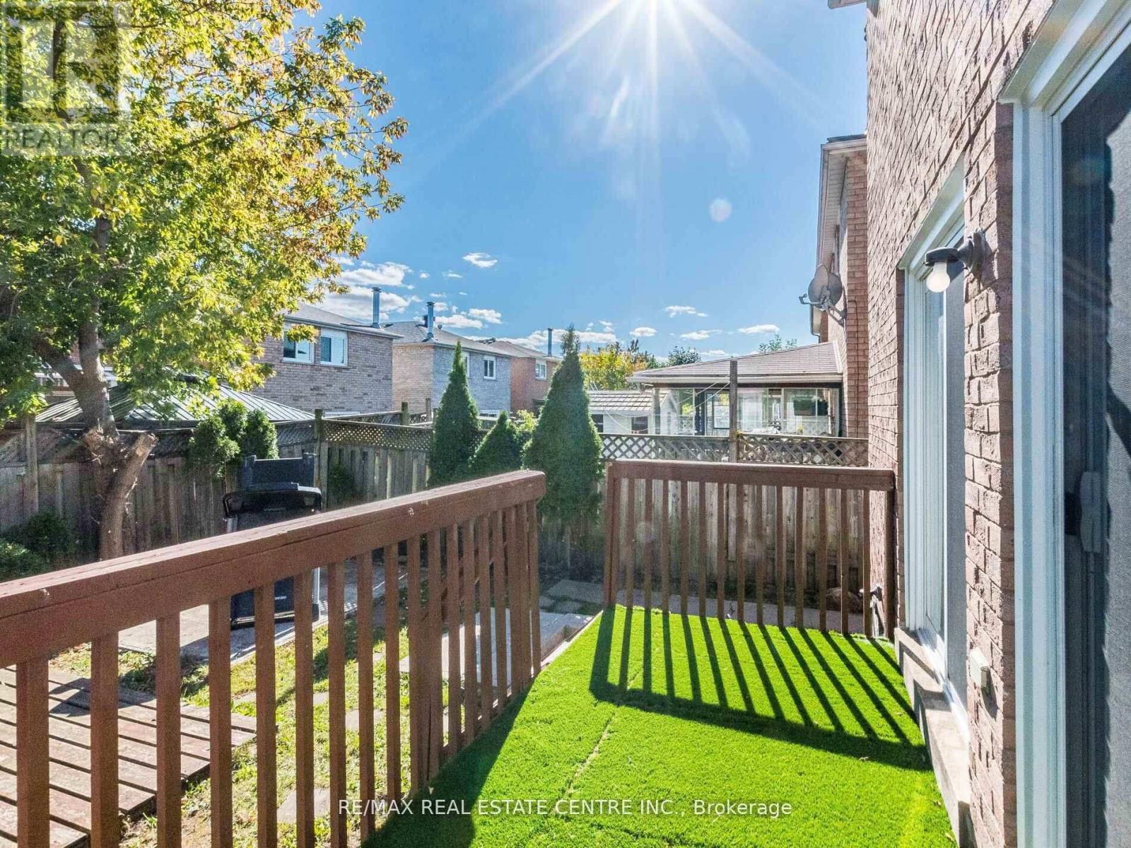 43 Horsham Street, Brampton, Ontario L6X 3R4 - Photo 29 - W12617002