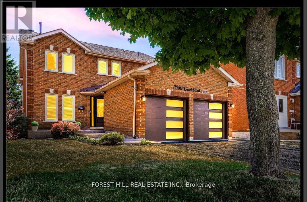 3280 Charlebrook Court, Mississauga, Ontario L5L 5B3 - Photo 1 - W12617008