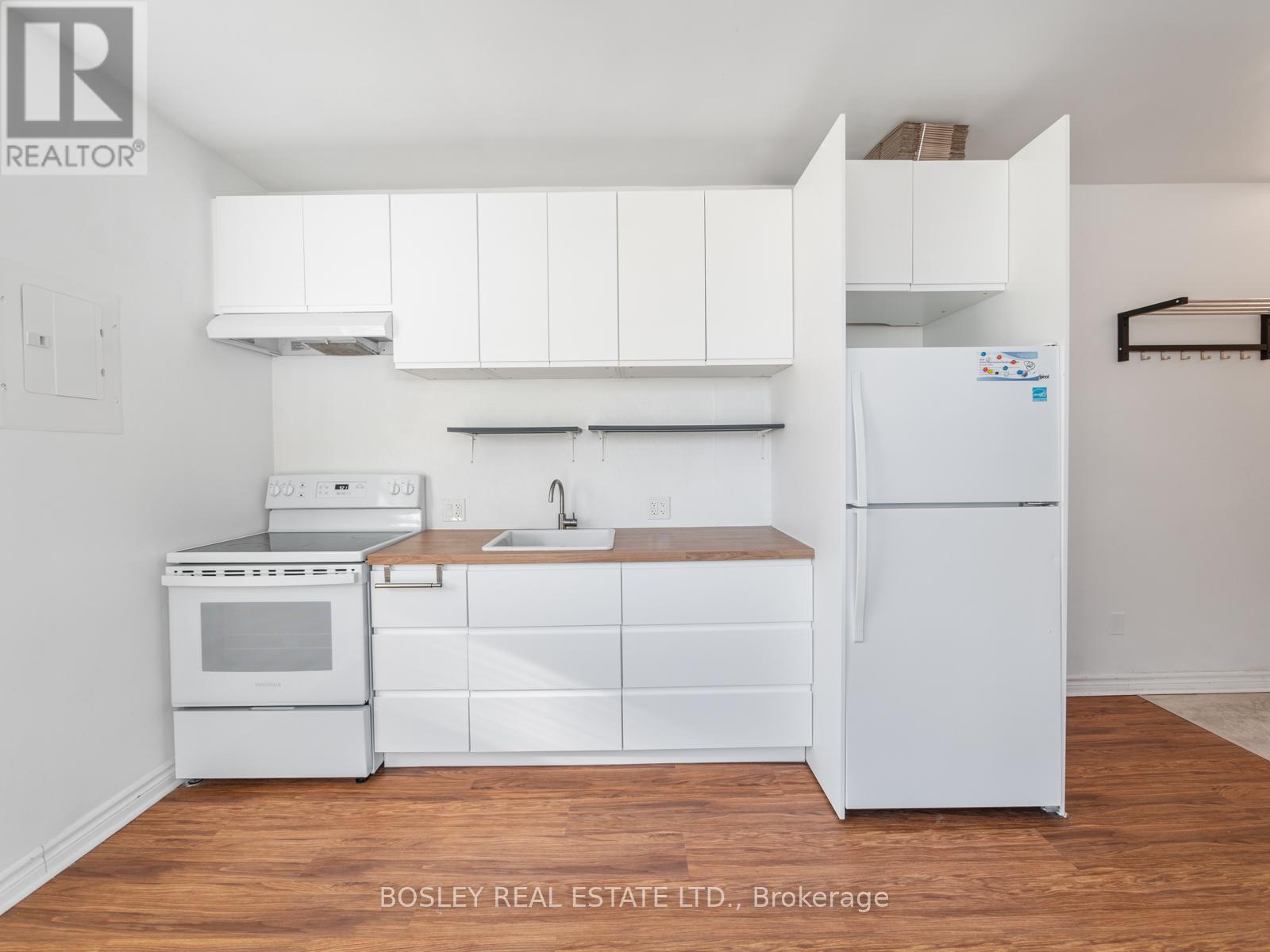 3 - 41 Marina Avenue, Toronto, Ontario M8W 1K5 - Photo 9 - W12617012