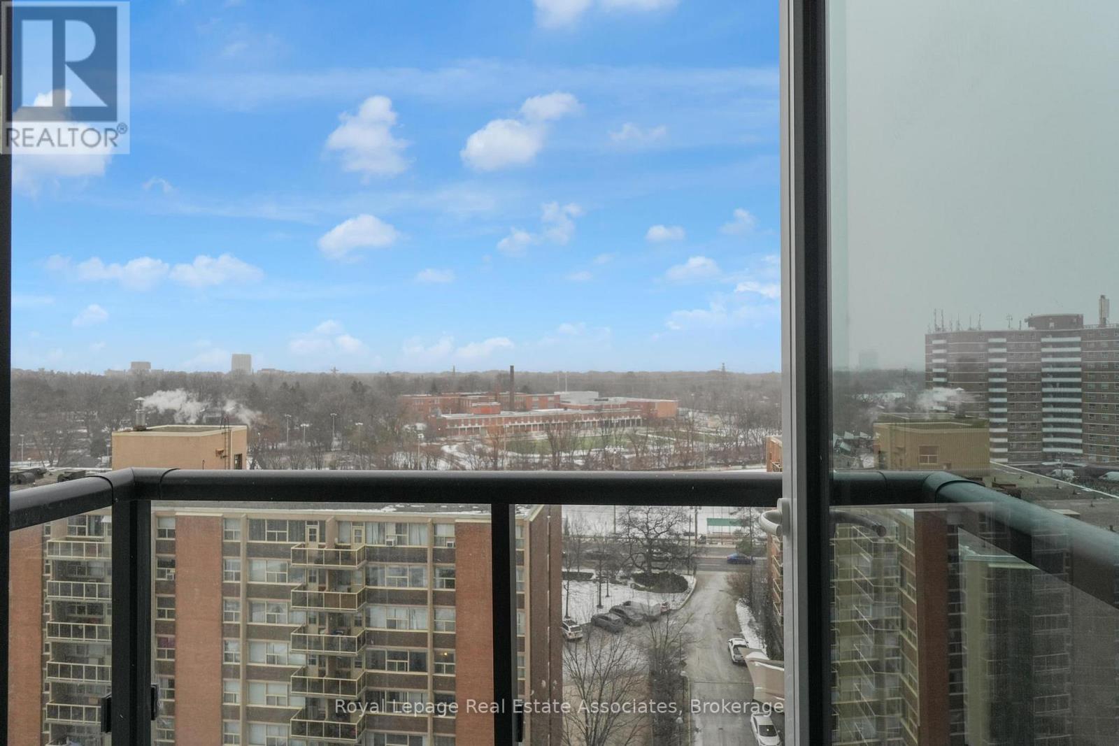 1014 - 60 Central Park Roadway, Toronto, Ontario M9A 3K1 - Photo 11 - W12617018