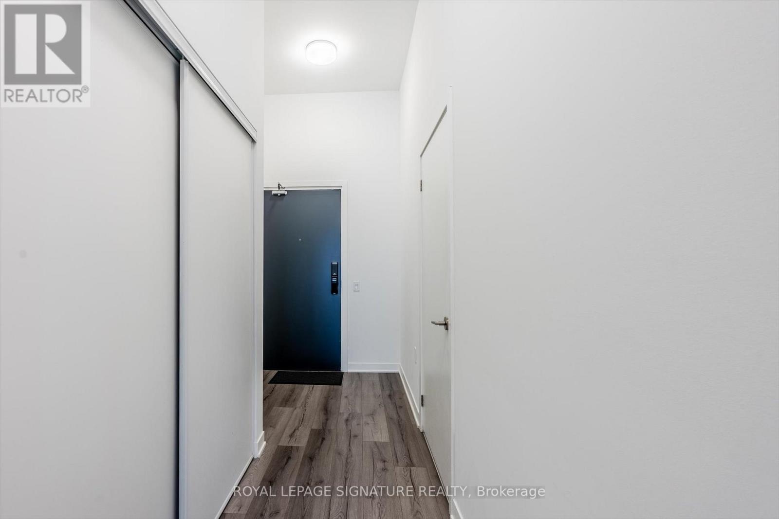 132 - 395 Dundas Street W, Oakville, Ontario L6M 5R8 - Photo 3 - W12617026