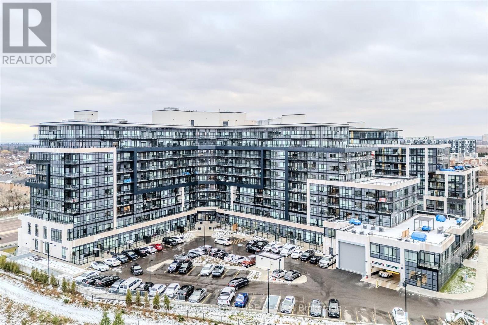 132 - 395 Dundas Street W, Oakville, Ontario L6M 5R8 - Photo 30 - W12617026