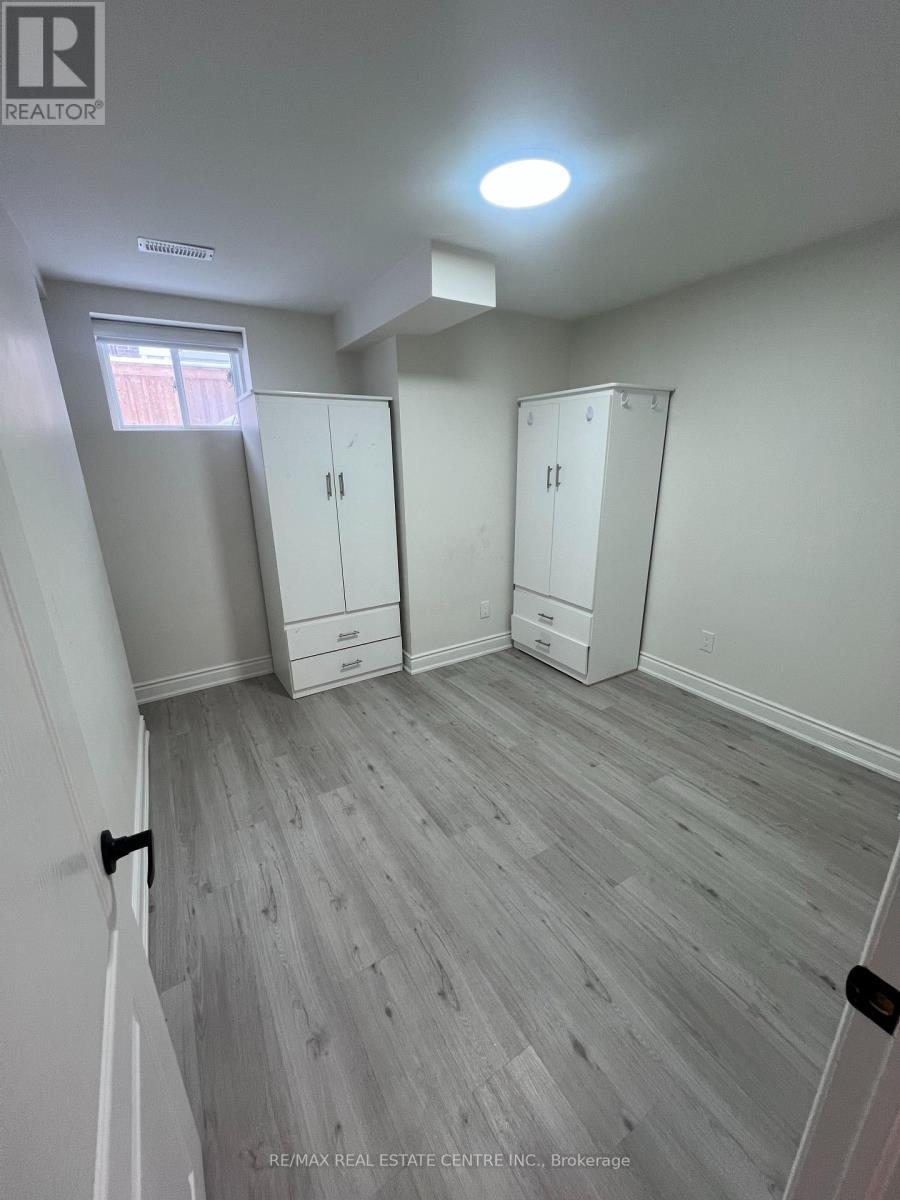 23 Salt Creek Terrace, Caledon, Ontario L7C 4J3 - Photo 8 - W12617098