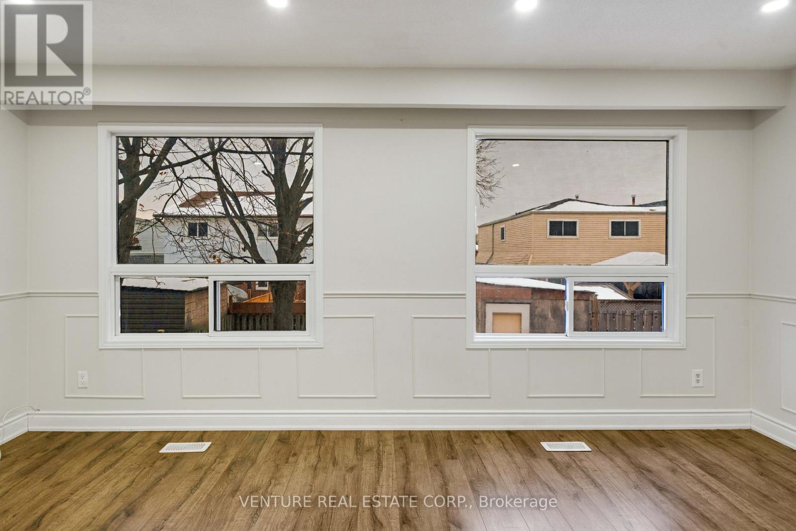 416 Hansen Road N, Brampton, Ontario L6V 3P7 - Photo 11 - W12617110