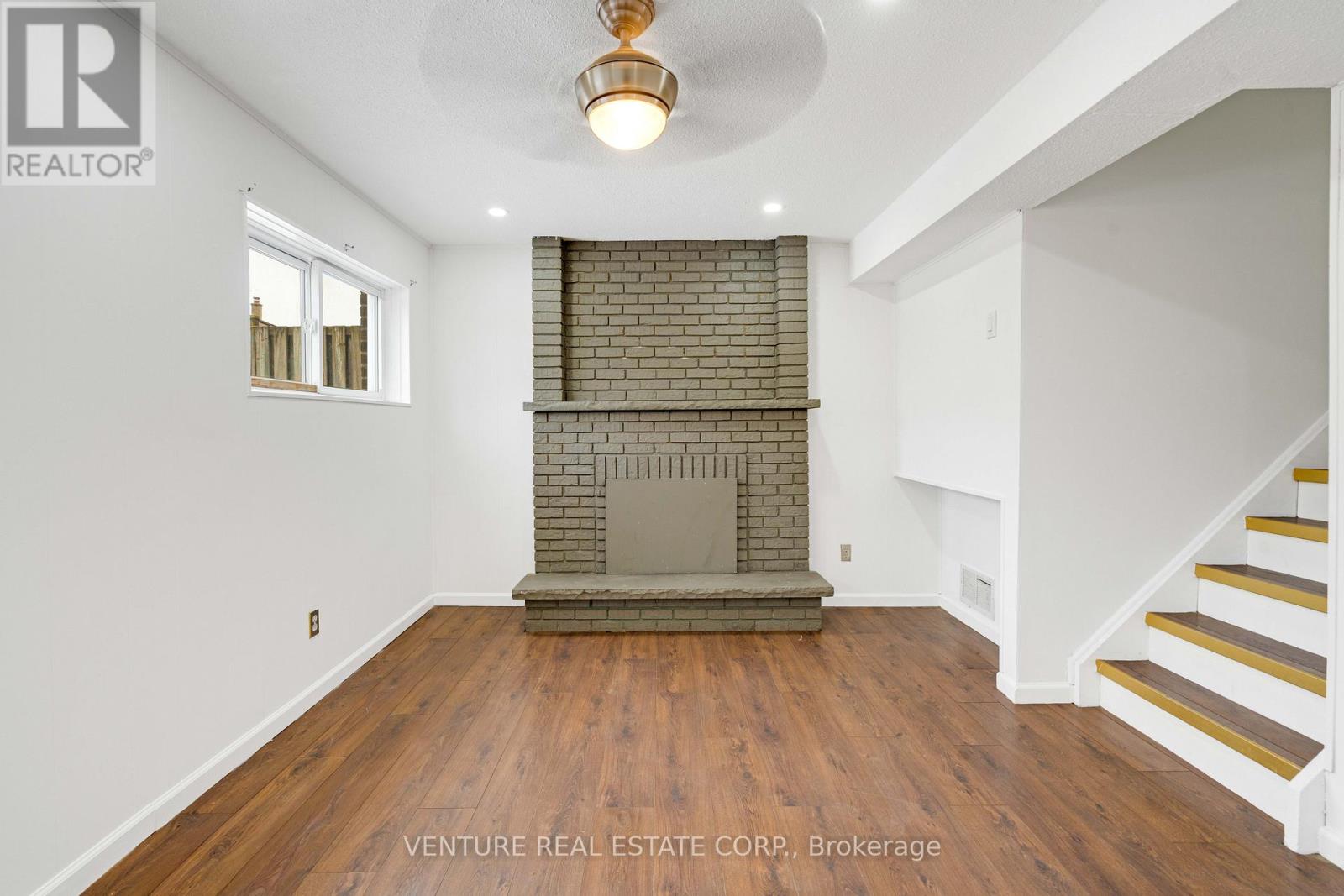 416 Hansen Road N, Brampton, Ontario L6V 3P7 - Photo 27 - W12617110