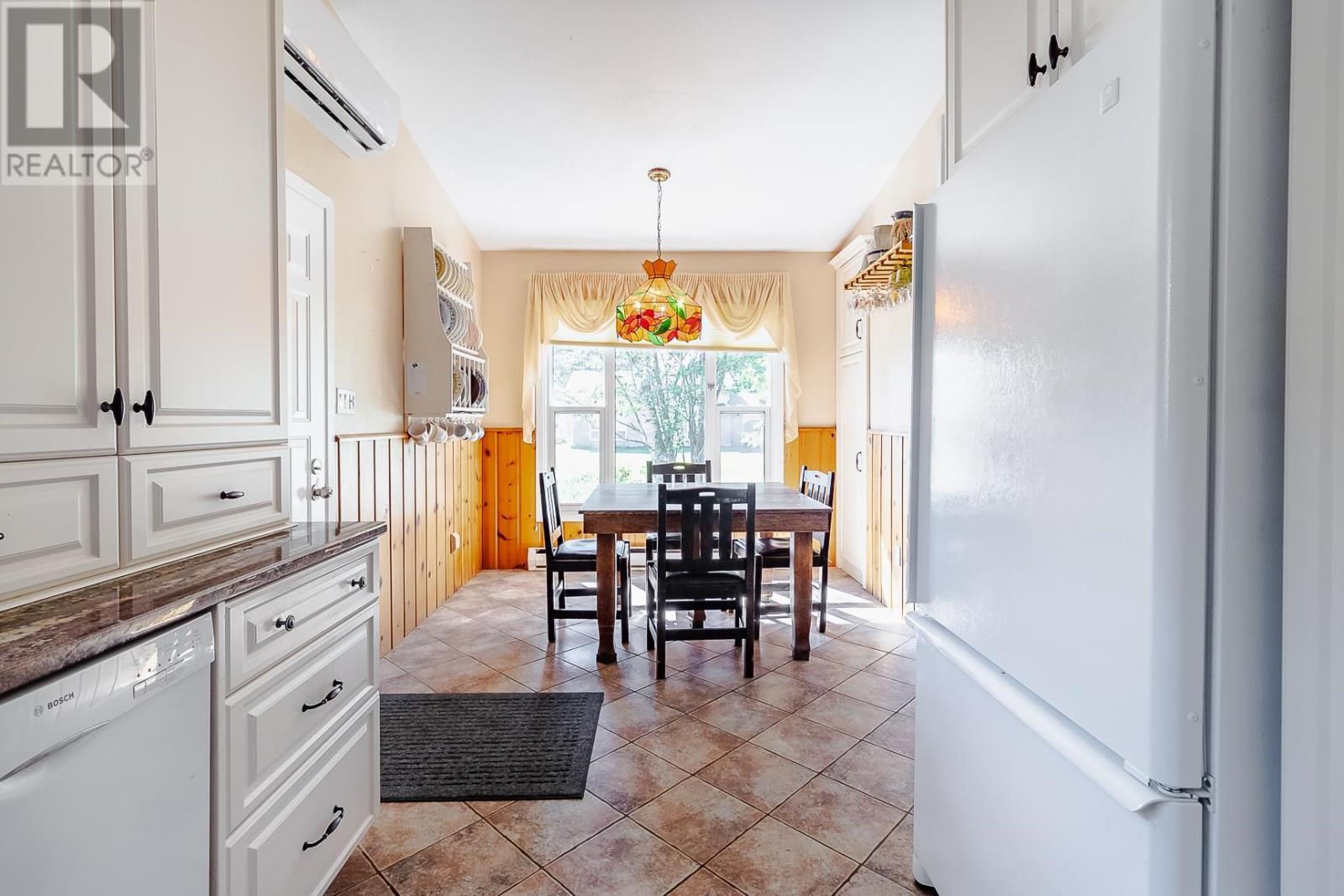 30 Carlbert St, Sault Ste. Marie, Ontario P6A 5R9 - Photo 17 - SM252667