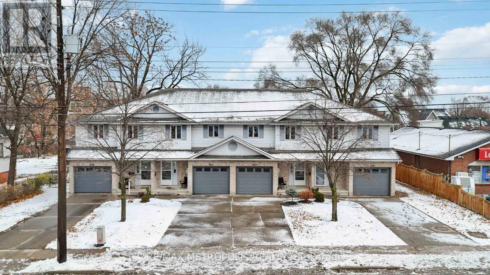 260-266 LONDON ROAD, Sarnia, Ontario